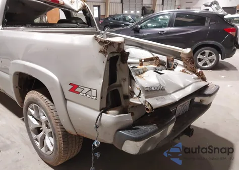 2004 Chevrolet Silverado 1500 Z71 from USA, damaged, VIN 2GCEK19T541251917